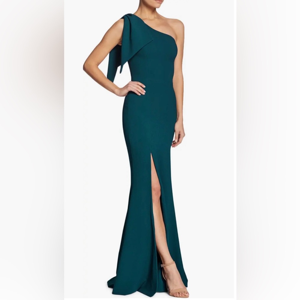 Dress the Population Georgina Gown